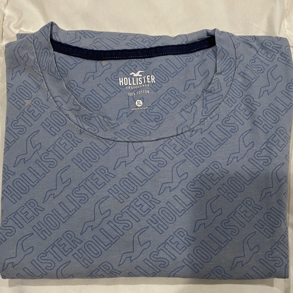 Hollister Light Blue Graphic Tee